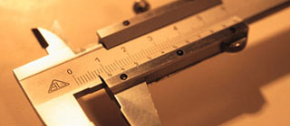 數顯萬能角度尺的使用說明書