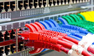 深圳網絡布線-安裝監控-綜合布線-機房建設-IT外包維護-ZDXT